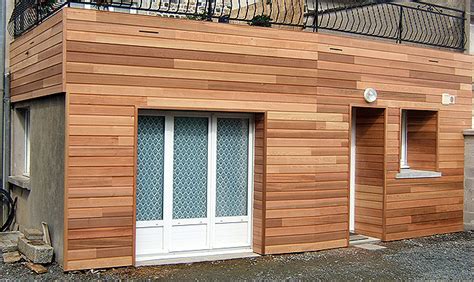 Un bardage bois de qualité dotée d'une grande esthétique et d'une grande fiabilité. Senatuolo: Bardage Exterieur Bois