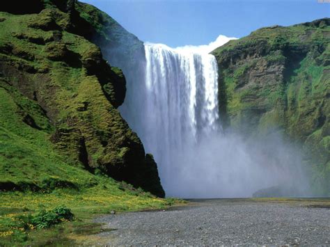 Водопад в Исландии обои для рабочего стола картинки фото