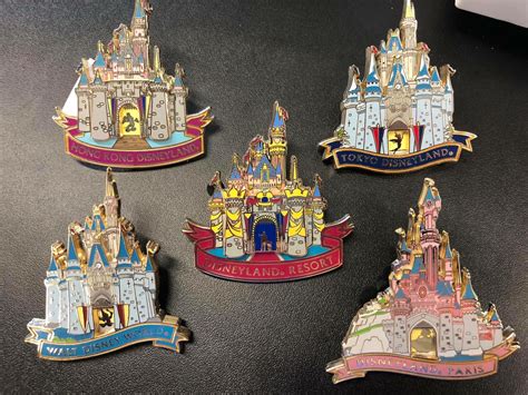 Pin By Molly Monroe On Disney ️ Disney Pins Trading Disney Pins Sets