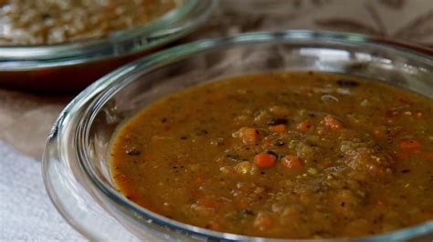 Originating from edo state, it earned its name because of the oxidisation of some of the vegetables. Red Lentil and Black Bean Soup | Black bean soup, Bean ...