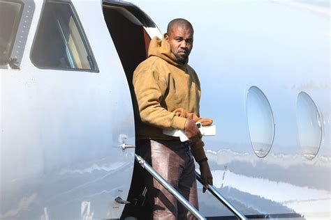Kanye West Lands In La As Kim Kardashian Amid Split Rumours