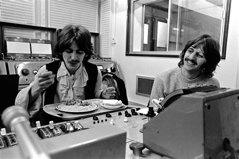 Discografia Obrigatória 773 The Beatles Good Night 1968