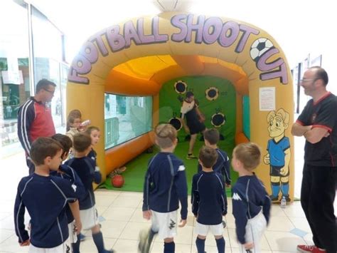 Tir au but fofana moulady african · 2000 preview song time générique 1. Football shoot - tir au but gonflable avec radar ...