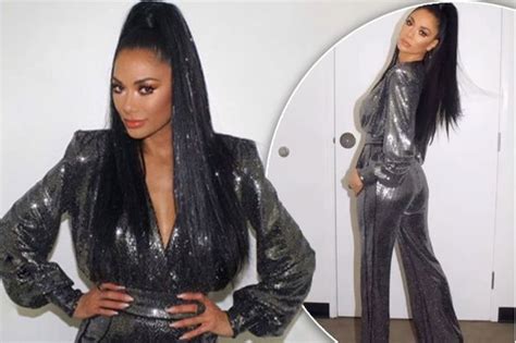 pussycat dolls nicole scherzinger unleashes curves in world s sexiest latex look hot world report