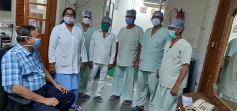 Bhu सर सुंदरलाल अस्पताल में Surgical Oncology Operation Theater में