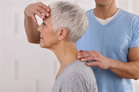The Difference Between Chronic And Acute Neck Pain Westwood Clinic Blog