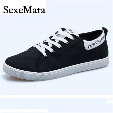 2017 New Spring Summer Men Canvas Shoes Casual Breathable Men Flats