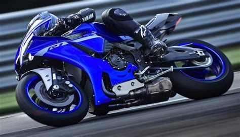 Information on this page is tentative. 2020 Yamaha R1 and R1M make global debut - Specs, Photos