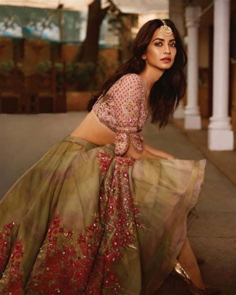 ಗೂಗ್ಲಿ ನಟಿ ಕೃತಿ ಕರಬಂಧಳ ಈ ಹೊಸ ಚಿತ್ರಗಳ ನೋಡಿದ್ದೀರ Actress Kriti Kharbanda New Traditional