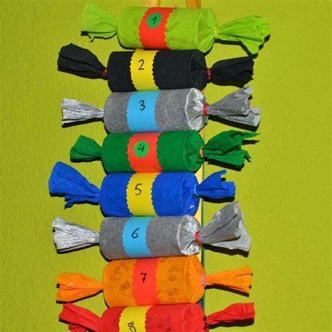 Maybe you would like to learn more about one of these? Adventskalender selber basteln aus Klopapierrollen und ...