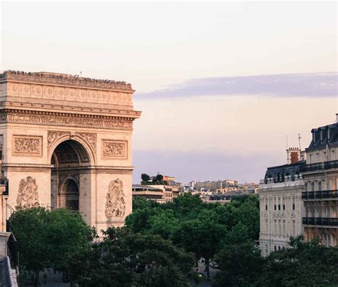 Best Time To Visit Paris And Its Top 10 Tourist Attractions