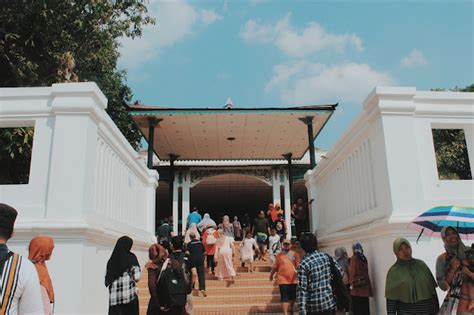 Keraton Yogyakarta Tiket Masuk Dan Foto Foto Siyoo