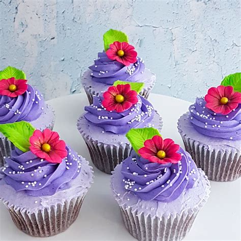 Purple Cupcake Fabulous Cakes