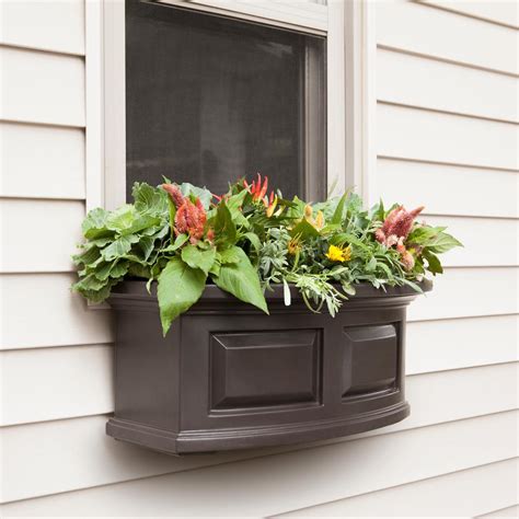 Self Watering Window Boxes Pots And Planters The Home Depot