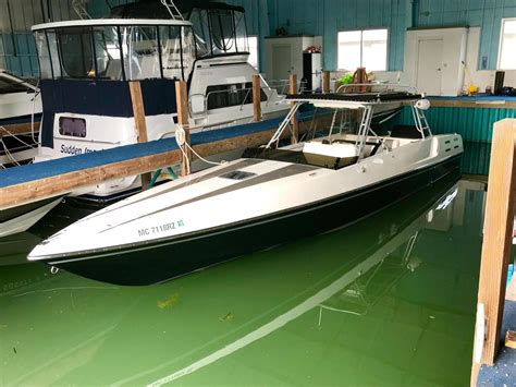 1997 Used Fb Design 43 Center Console High Performance Boat For Sale