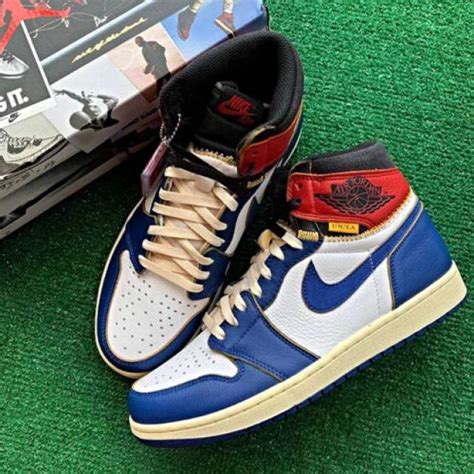 Also, the pair features unc blue on the overlays while constructed with nubuck. Nike Air Jordan 1 High x Union Red Blue Size 7 8 9 10 11 ...
