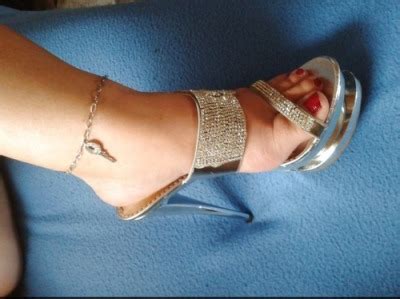 Anklets And Cummy Toes On Tumblr