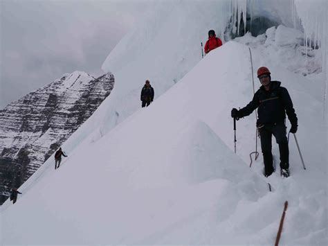 Mt Robson 3954m 12972ft Grade Iv Kain Face