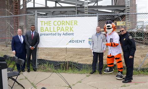 Detroit Police Athletic League Gets 2 8 Million For Ballpark Project