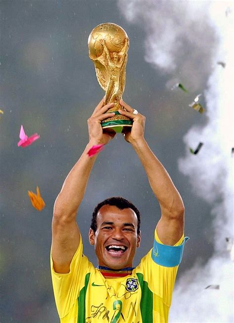 Cafu Celebrates Brazils 2002 World Cup Triumph Get Your Free Download Of The Sportsquest