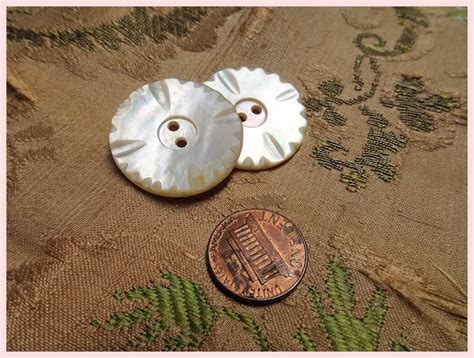 Beautiful Antique Buttons Carved Mother Of Pearl Large Buttons Ruby