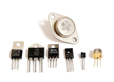 Apa Itu Transistor Pengertian Cara Kerja Fungsi Dan Jenisnya Madenginer