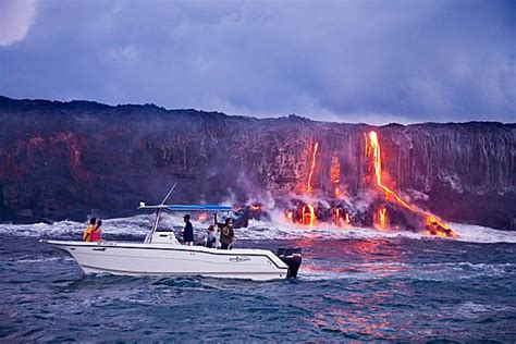 Video 23 Injured When Their Boat Is Hit By Lava Bomb Near Hawaiis