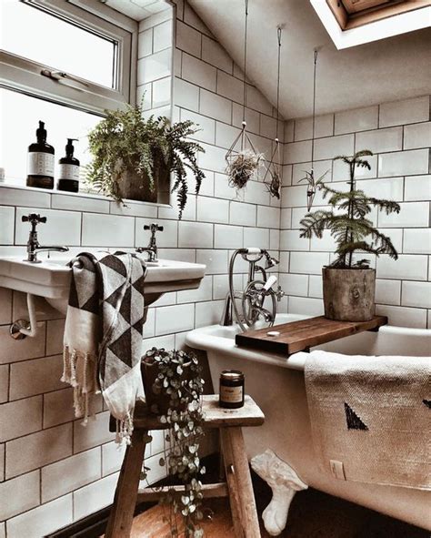 I went for the modern bohemian style because i love how the fusion of bohemian and modern interior styles go together. 20 Bohemian Bathroom Ideas - Decoholic