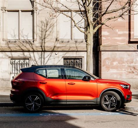Red Mini Volvo Xc 40 Suv Parked On An Impaired Parking Lot Editorial