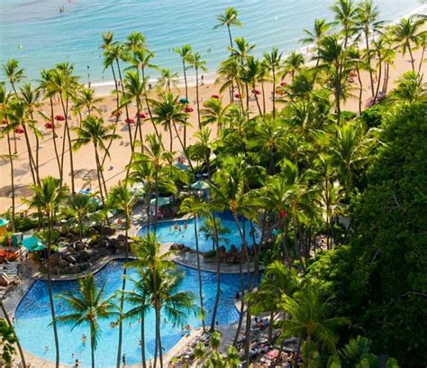 Pools At Hilton Hawaiian Village Waikiki Beach Resort Hilton Hawaiian