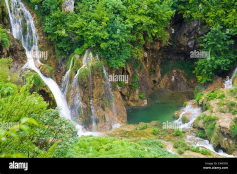 Waterfalls Plitvicka Jezera Plitvice Lakes National Park Lika Senj