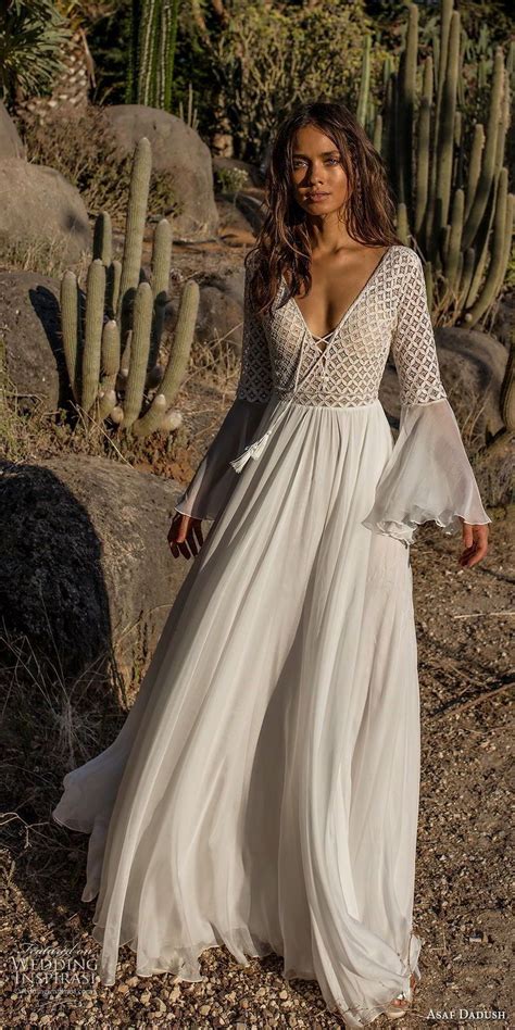 56 Adorable Bohemian Wedding Dress Ideas To Makes You Look Stunning