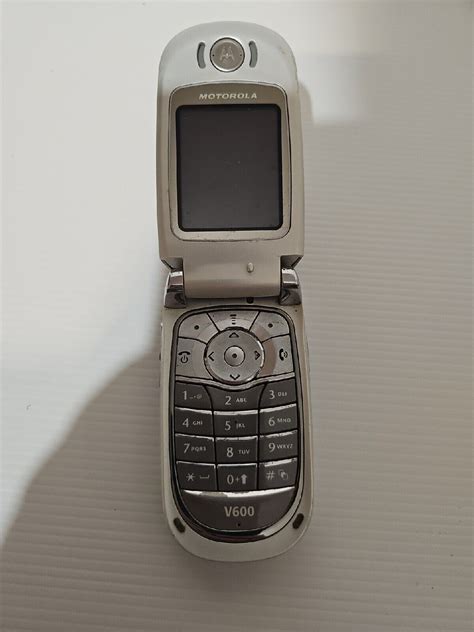 Motorola V600 Silver Mobile Phone Not Tested Ebay