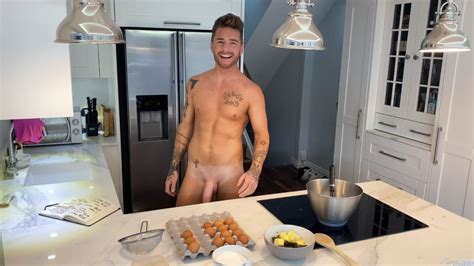 Josh Hartnett Nude And Sexy Photo Collection Aznude Men Sexiezpicz