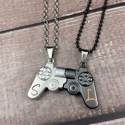 Personalized 2pcs Magnetic Game Controller Necklacecustom Gamer Couple