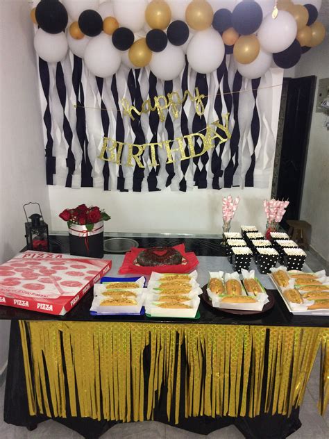 pin de david gonzalez en partying fiesta de hombres decoracion de cumpleaños mesa de dulces