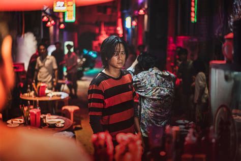 Horror elements are balanced with dramatic graces that stress family and civility, while furious action pieces are intercut for jumps in pacing. Peninsula review: Train to Busan sequel is a cartoonish ...