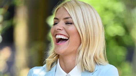 Is Holly Willoughby Being Paid The Same As Declan Donnelly For Im A