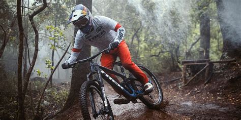 Enduro Mountain Biking Gear The Essential Kit List