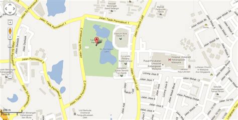 Hotel is located in 7 km from the centre. CIMB-YFA: Februari 2012