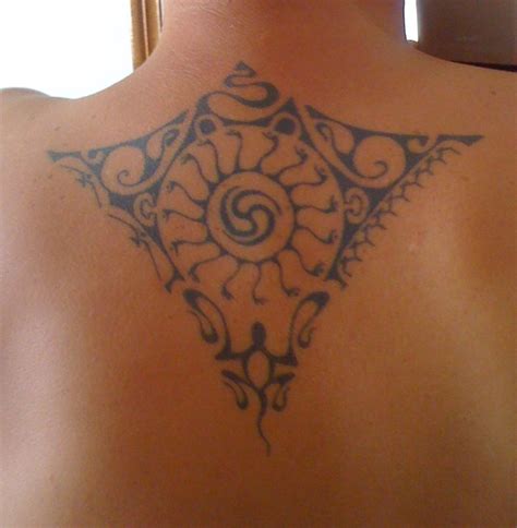 Peter Maori Upper Back Tattoo Photo