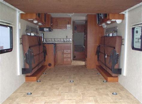Awesome 40 Best Enclosed Trailer Camper Coversion Ideas Wartaku