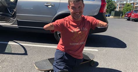 Canadian Man Born Without Arms And Legs Inspiring Kindness In Cross