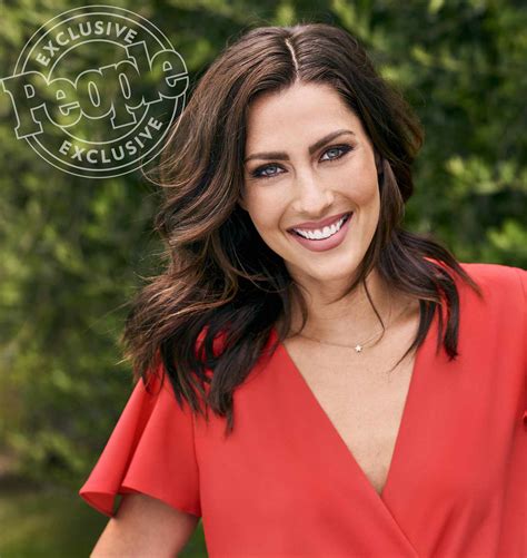 The Bachelorettes Becca Kufrin Goes On Her First Dates With The Men