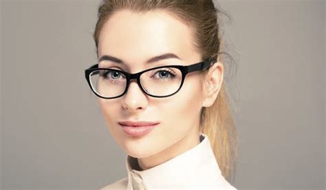 How To Look Good In Glasses Tips To Look Cool With Glasses On