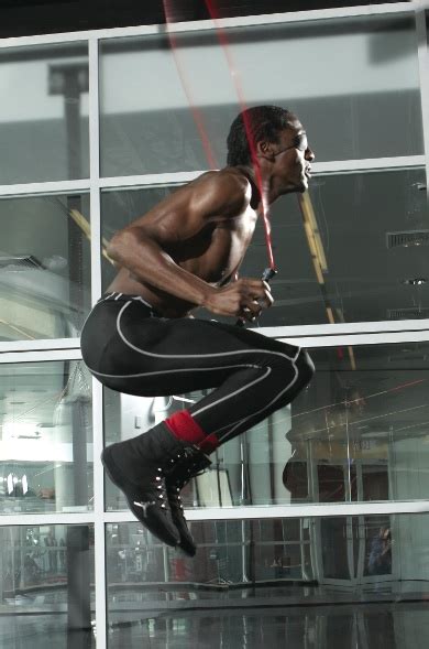 How to do the jump rope boxer skip. Former Champion Boxer Reveals 6 Core Jump Rope Exercises