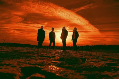Earthside Return With Majestic New Single We Who Lament Feat Keturah