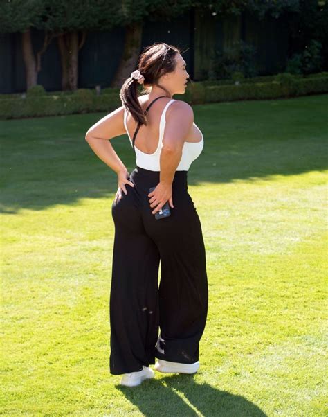 Lauren Goodger Shows Off Her Curves In A Park In Essex 8 Photos