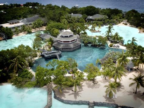 Luxurious Archipelago The Best Resorts In The Philippines Escape Manila