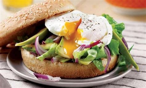 Yumurtalı Avakado Burger Tarifi Yemek Haberleri